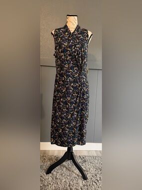 Navy Floral Sleeveless Midi Dress